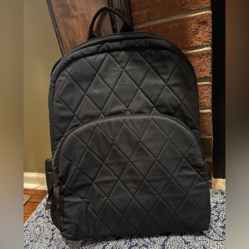 NWT Vera Bradley Large Black Quilted Backpack Floral Interior Bookbag